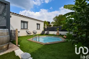 House at Saint-Zacharie (83640)