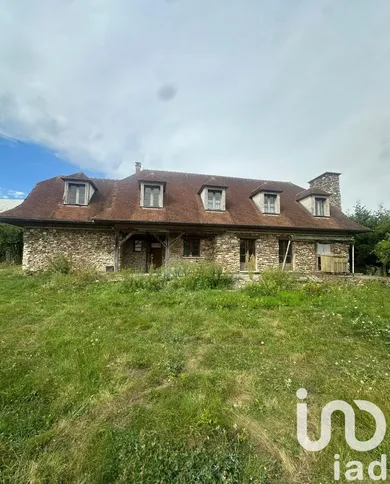 House at Montreuil-aux-Lions (02310)