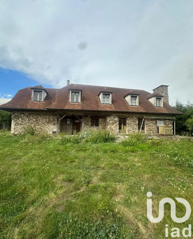 Maison 7 pièces 230 m² · à Montreuil-aux-Lions · 230 m² · 220 000 €