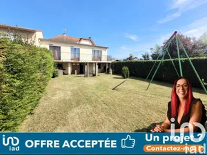 Traditional house at Riorges (42153)