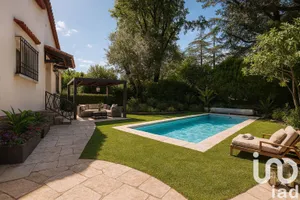 Maison à Roquefort-les-Pins (06330)