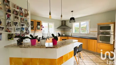 Maison traditionnelle à Saint-Julien-en-Genevois (74160)