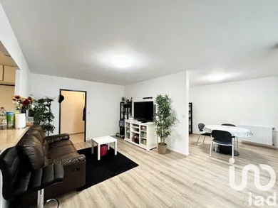 Apartment in Rennes (35200)