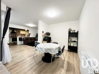 Apartment in Rennes (35200)