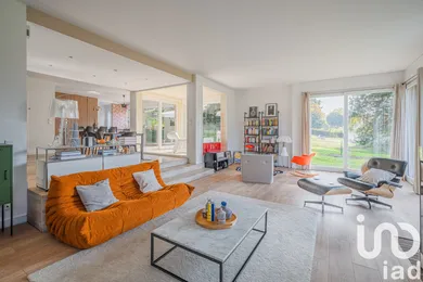 Maison d'architecte à Saint-Martin-d'Uriage (38410)