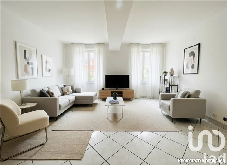 Maison 9 pièces 230 m² · à Soudan · 230 m² · 143 000 €