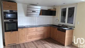 House at Claville (27180)