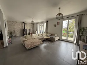 Maison traditionnelle à Vert-Saint-Denis (77240)