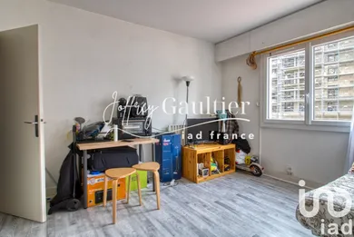 Apartment in Poissy (78300)
