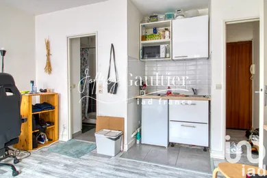 Apartment in Poissy (78300)