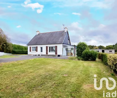 House at Cavan (22140)