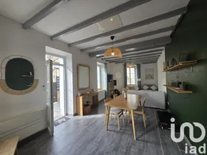 Maison de village à La Motte-d'Aigues (84240)