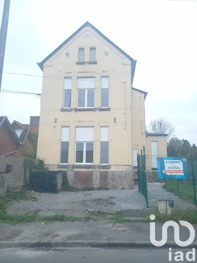 Immeuble à Sains-du-Nord (59177)