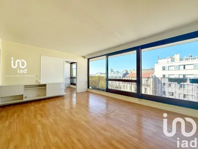 Apartment in Paris (75014)