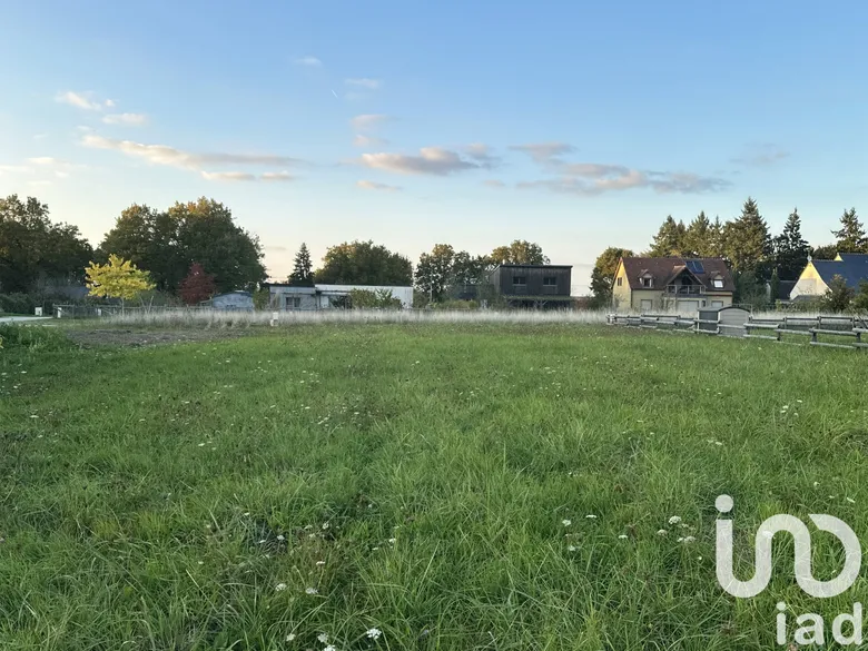Terrain à bâtir à Chaumont-sur-Loire (41150) · 45 500 €