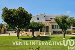 Maison à Arles (13200)