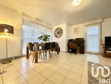 Apartment in Massy (91300)