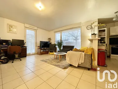 Apartment in Massy (91300)