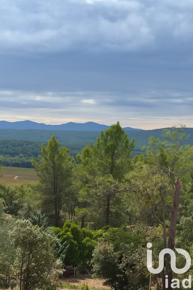 Maison traditionnelle à Lorgues (83510)