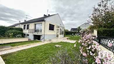 Detached house in Château-Landon (77570)