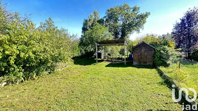 Pavillon à Saint-Pierre-lès-Nemours (77140)
