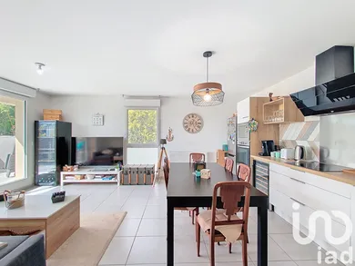 Apartment in Le Taillan-Médoc (33320)