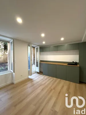 Apartment at Alfortville (94140)