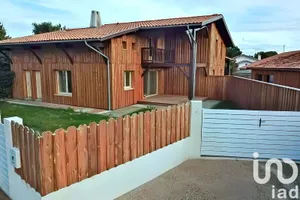 Maison de ville à Biscarrosse (40600)