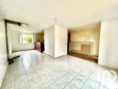 Detached house in Chéroy (89690)
