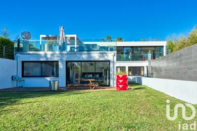 Architectural house in Bouliac (33270)