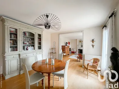 Maison à Montfort-l'Amaury (78490)