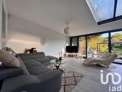 House in Sucy-en-Brie (94370)