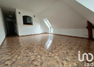 Appartement à La Chapelle-en-Serval (60520)