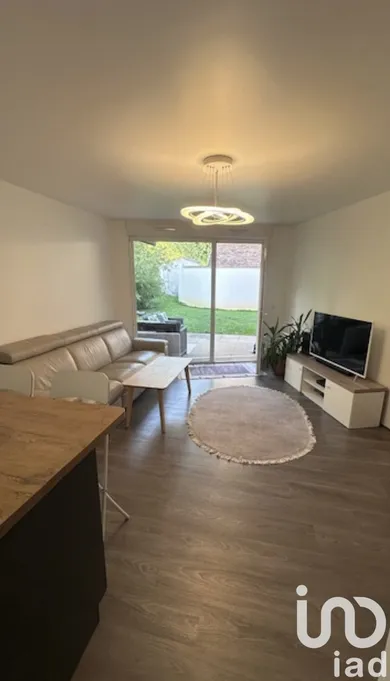 Apartment in Quincy-sous-Sénart (91480)