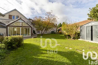 Maison de village à Magnanville (78200)