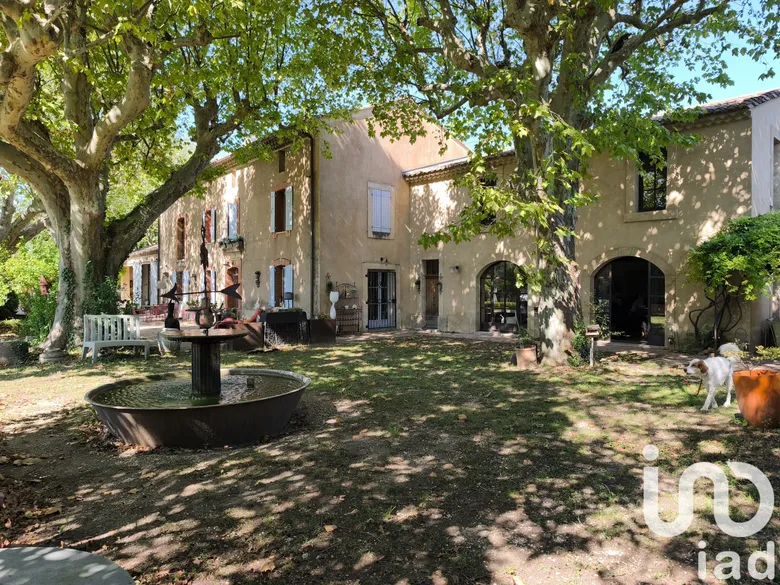 Maison 13 pièces 463 m² · à Carpentras · 463 m² · 994 000 €