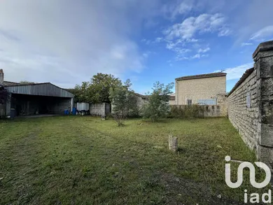 Maison de village à Sainte-Marie-de-Ré (17740)