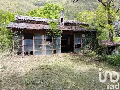 Grange à Saint léger du Ventoux  (84390)