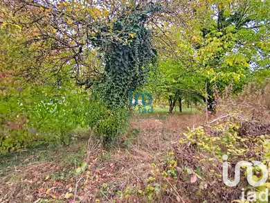 Terrain à bâtir à Fontenay-Trésigny (77610)