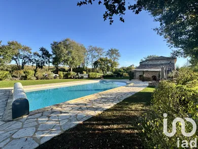 House in Penne (81140)