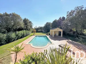 Maison à Uzès (30700)