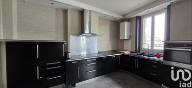 Apartment in Saint-Étienne (42000)