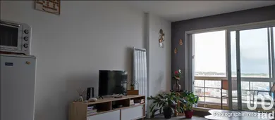 Apartment in La Rochelle (17000)