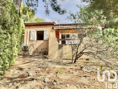 Maison traditionnelle à Ceyreste (13600)