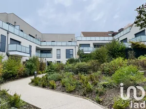 Appartement à Noisy-le-Roi (78590)