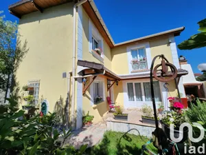Traditional house at Clichy-sous-Bois (93390)
