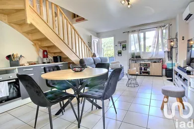 Duplex in Auriol (13390)