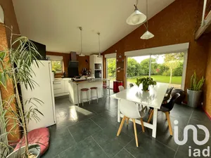 House at Gahard (35490)