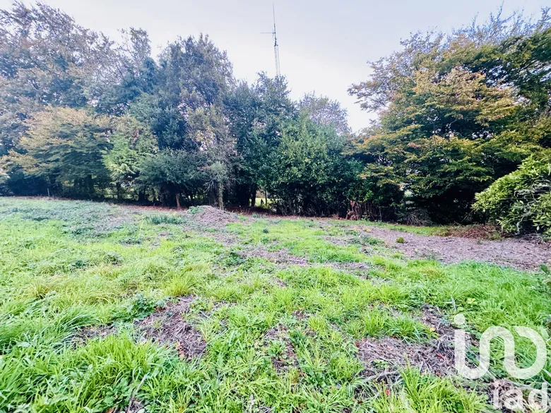 Terrain à bâtir à Saint-Martin-du-Vivier (76160) · 133 000 €