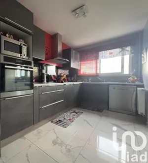 Apartment in Sucy-en-Brie (94370)